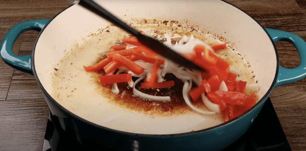 saute vegetable red bell pepper onion