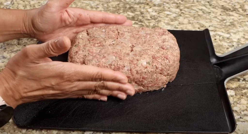 Forming loaf for Meatloaf