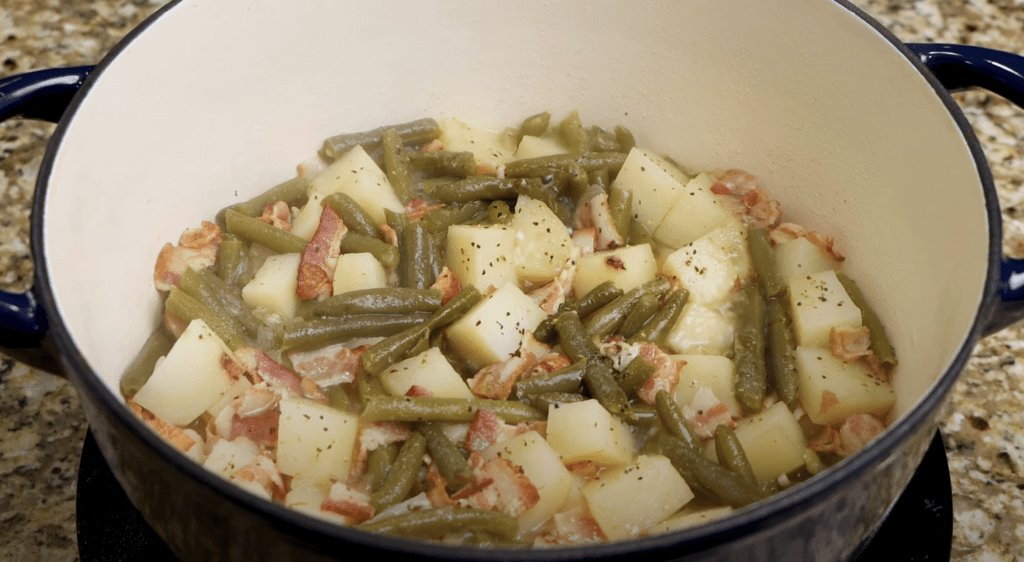 green beans an potatoes 