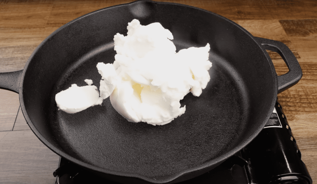 cast iron skillet, vegetable oil