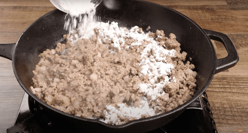 ground beef and onions for hamburger gravy