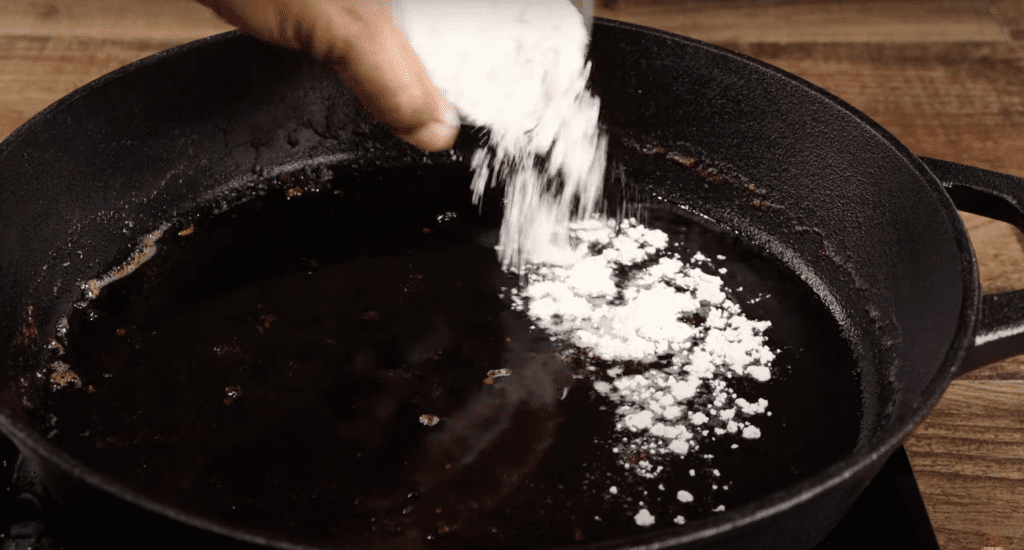 Flour and oil for gravy