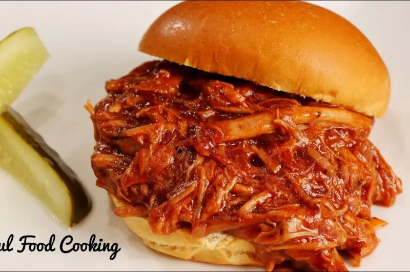 pulled pork sandwich