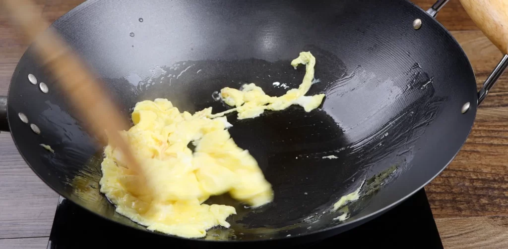 Scrambled Egg for Chicken Fried Rice
