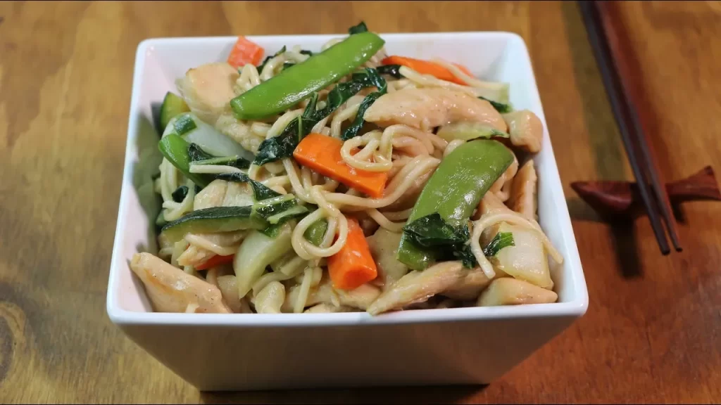 Chicken chow mein