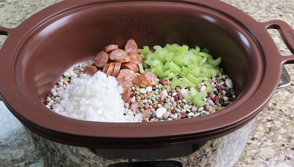 preparation for slow cooker, crock pot 15 bean soup