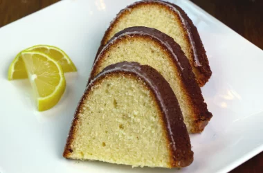 7Up pound cake