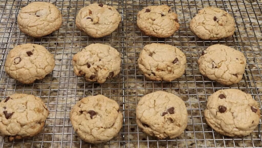 Chocolate chip cookies Walnut