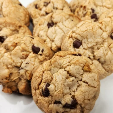 chocolate cookie with walnuts