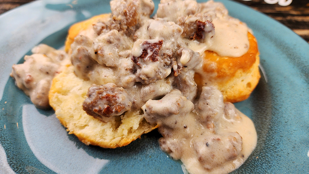 Sausage Gravy: A Classic Southern Comfort Food Recipe